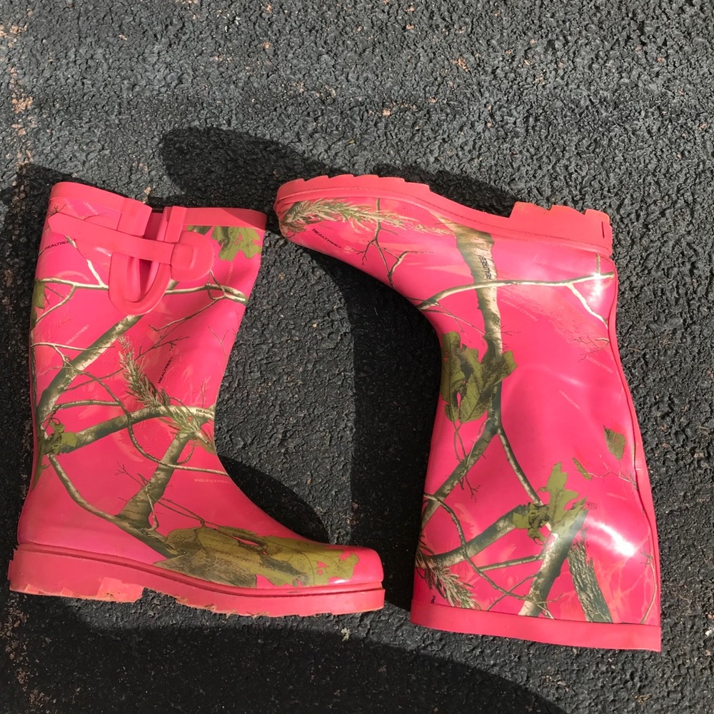 Women Camo water boots